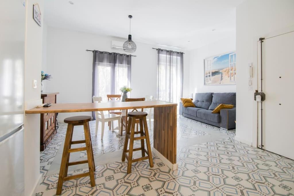 Cozy Flat In City Center Feel The Vibe Selfcheckin 발렌시아 외부 사진