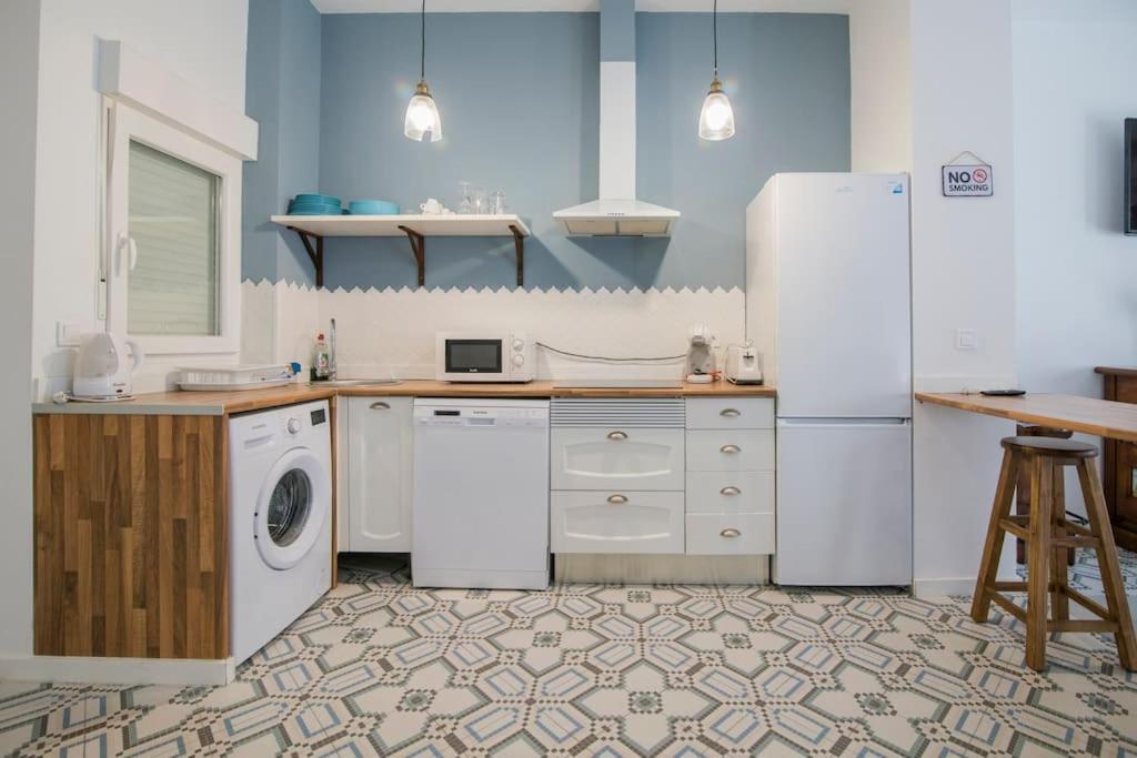 Cozy Flat In City Center Feel The Vibe Selfcheckin 발렌시아 외부 사진